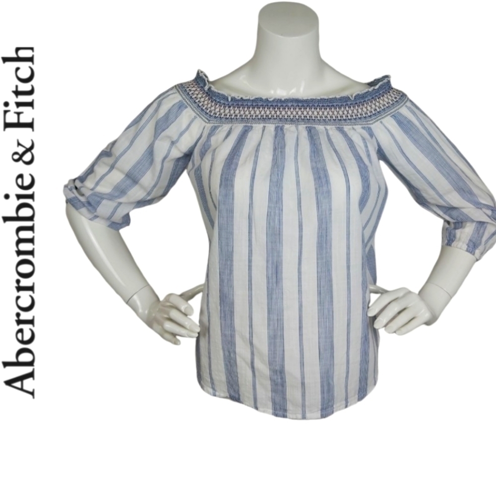 Abercrombie & Fitch Off Shoulders Top Striped